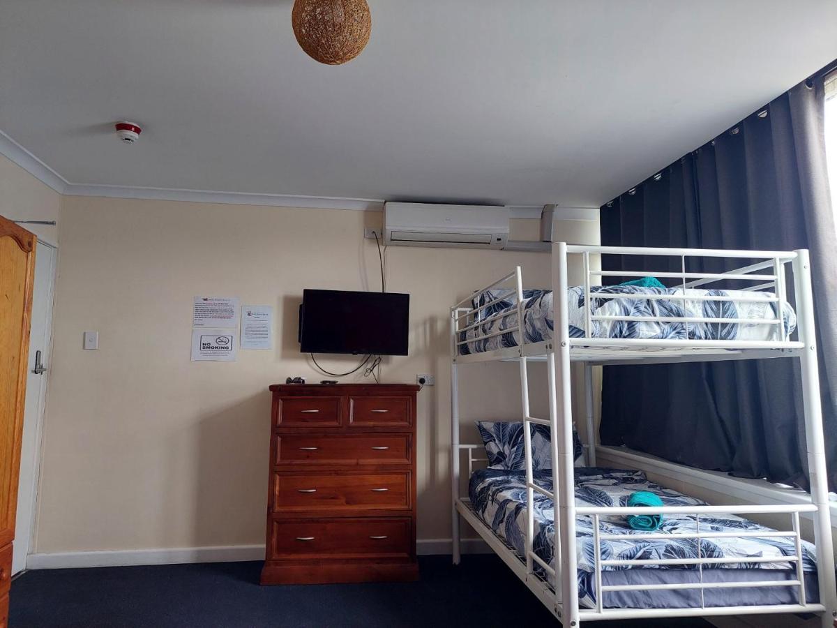 Port Adelaide Backpackers Hostel Kültér fotó